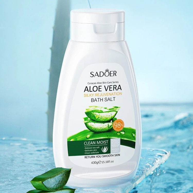 نمک حمام ژلی آلوئه ورا مدل ALOE VERA SILKY نرم کننده و لایه بردار پوست، سازگار با انواع پوست حجم 430 گرم
